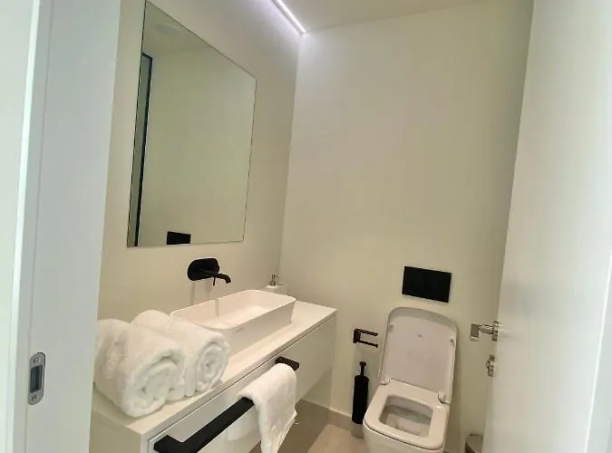 Rocavista - With Heated Rooftop Pool And Amazing Ocean View