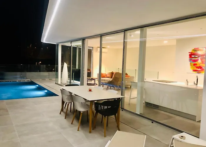 Rocavista - With Heated Rooftop Pool And Amazing Ocean View * Адехе