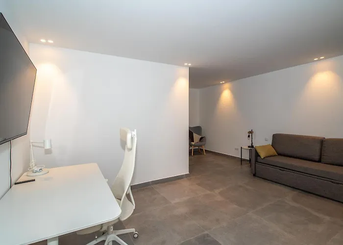 Rocavista - With Heated Rooftop Pool And Amazing Ocean View