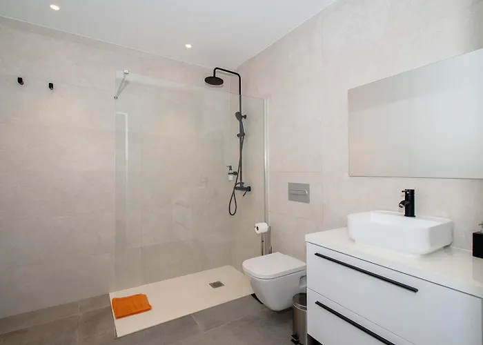 Rocavista - With Heated Rooftop Pool And Amazing Ocean View Вілла