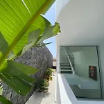 Rocavista - With Heated Rooftop Pool And Amazing Ocean View 别墅 *