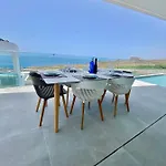 Rocavista - With Heated Rooftop Pool And Amazing Ocean View 别墅 阿德耶