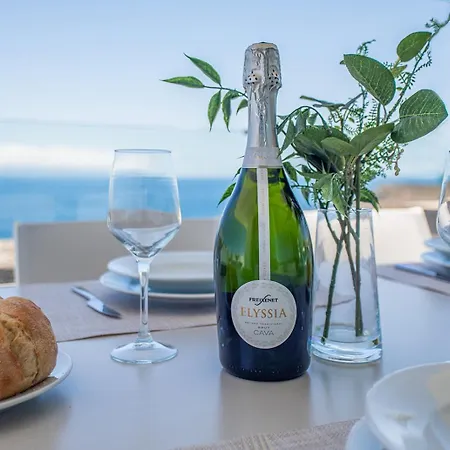 Villa Rocavista - With Heated Rooftop Pool And Amazing Ocean View *