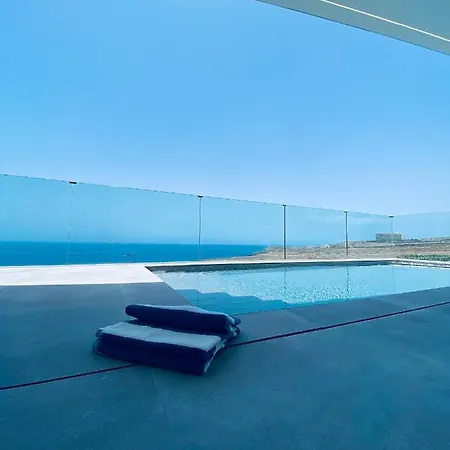 Вілла Rocavista - With Heated Rooftop Pool And Amazing Ocean View