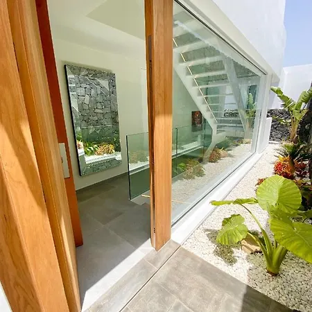 Rocavista - With Heated Rooftop Pool And Amazing Ocean View *